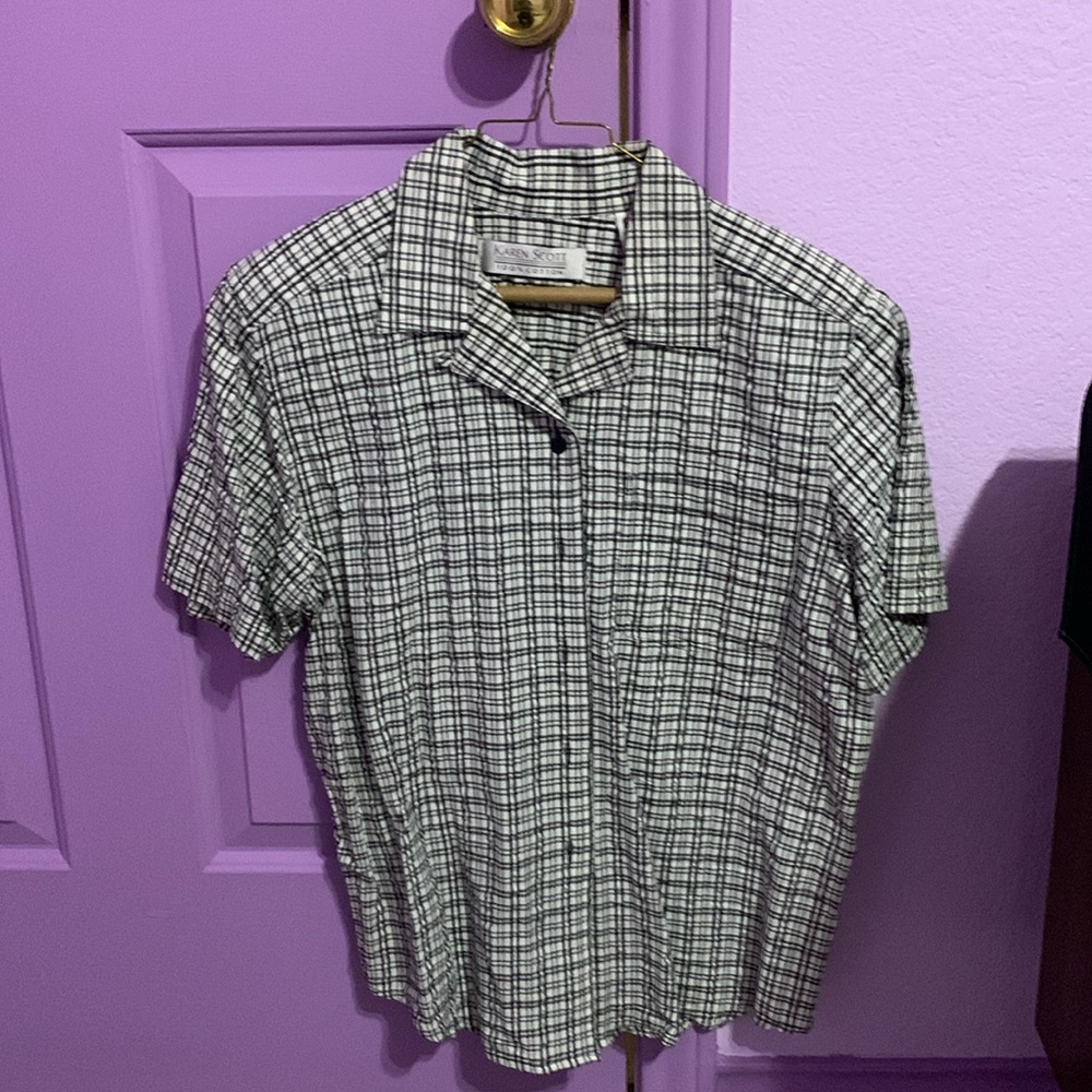 Black and white check top